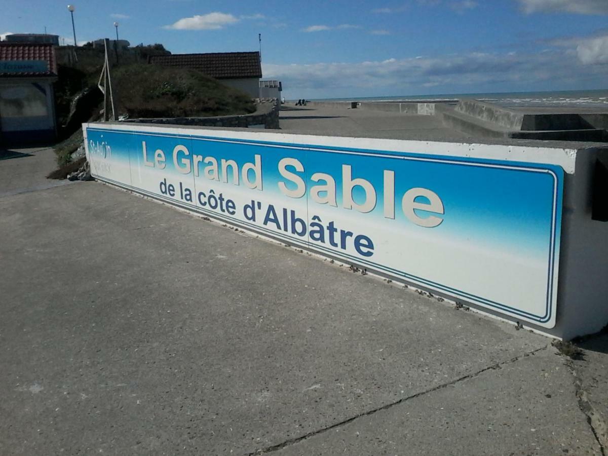 Вілла Chemin Des Forrieres Saint-Aubin-sur-Mer  Екстер'єр фото